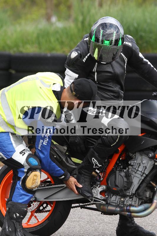 Archiv-2025/10 23.04.2025 Cornu Master School ADR/rot-rouge/46